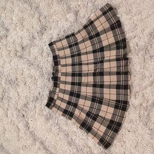 Plaid Pleated Mini Skirt - Size Large
